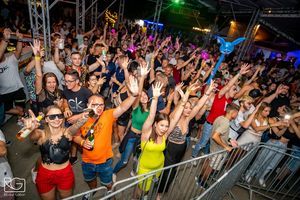 2022-08-05-pentek-ejjel