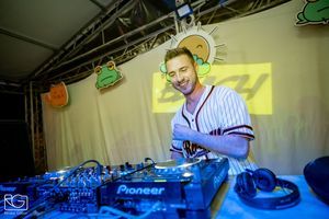 2022-08-05-pentek-ejjel