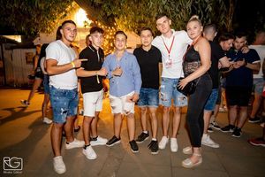 2022-08-05-pentek-ejjel